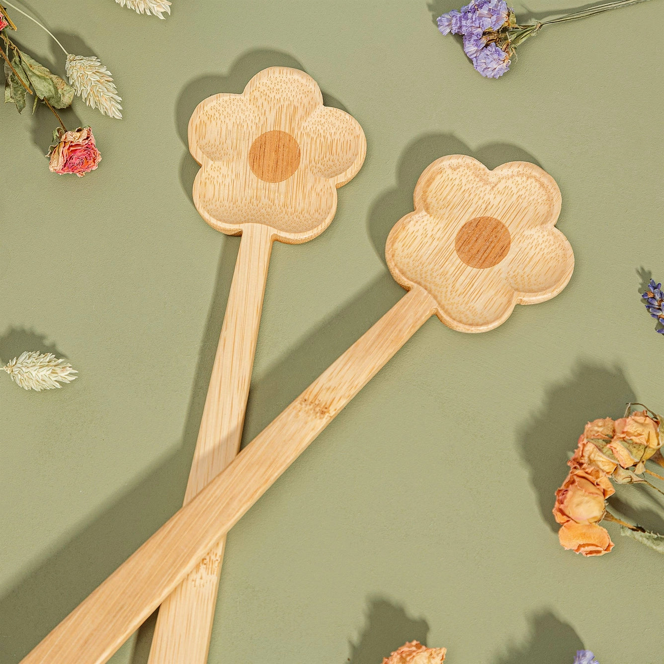 BAMBOO FLOWER SALAD SERVER